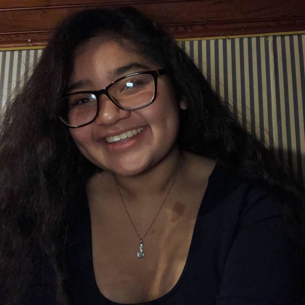 Meet your Posher, Maria